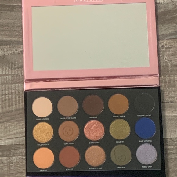 Patrick Starr Eyeshadow Palette - Picture 2 of 3